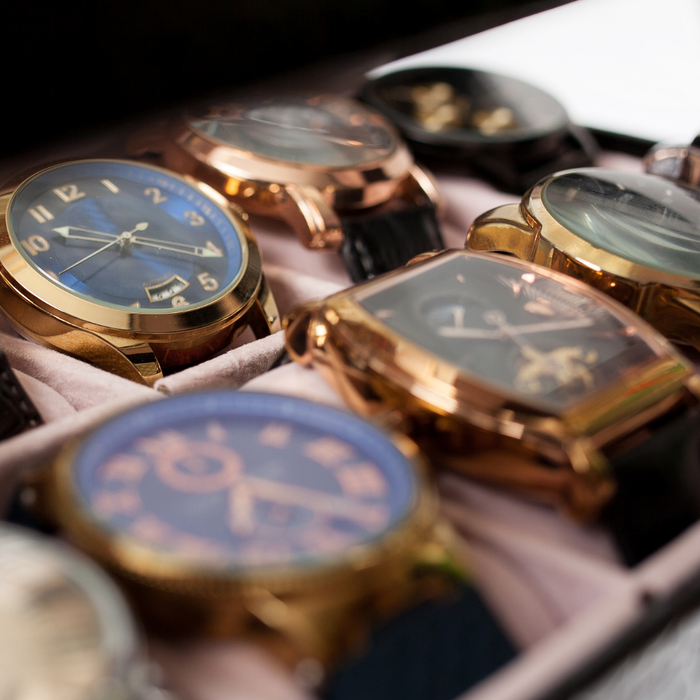 Een Tijdloze Investering: De Wereld van Luxe Dames- en Herenhorloges - Chique Design